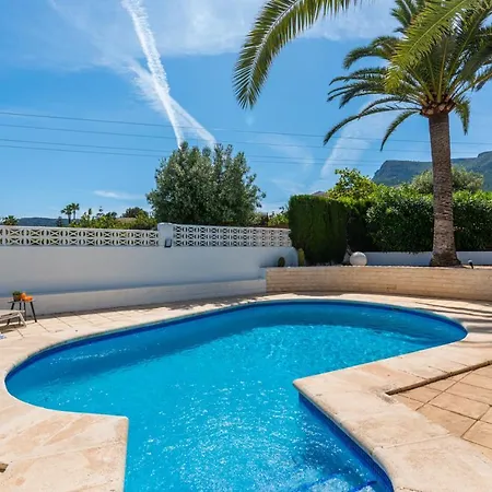 Reva - Plusholidays فيلة *